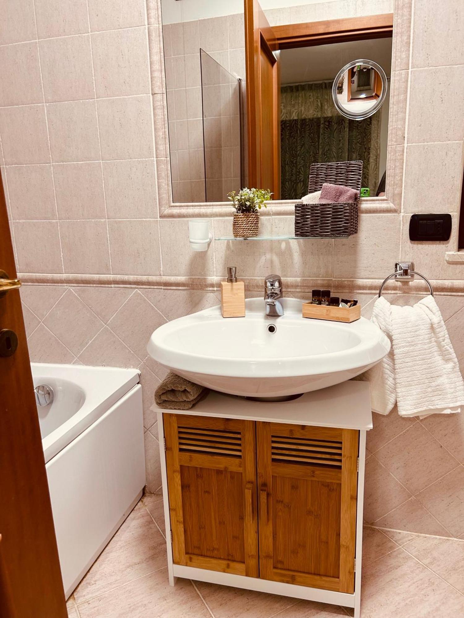 The Garden Suite Airport Ponte Galeria Zewnętrze zdjęcie